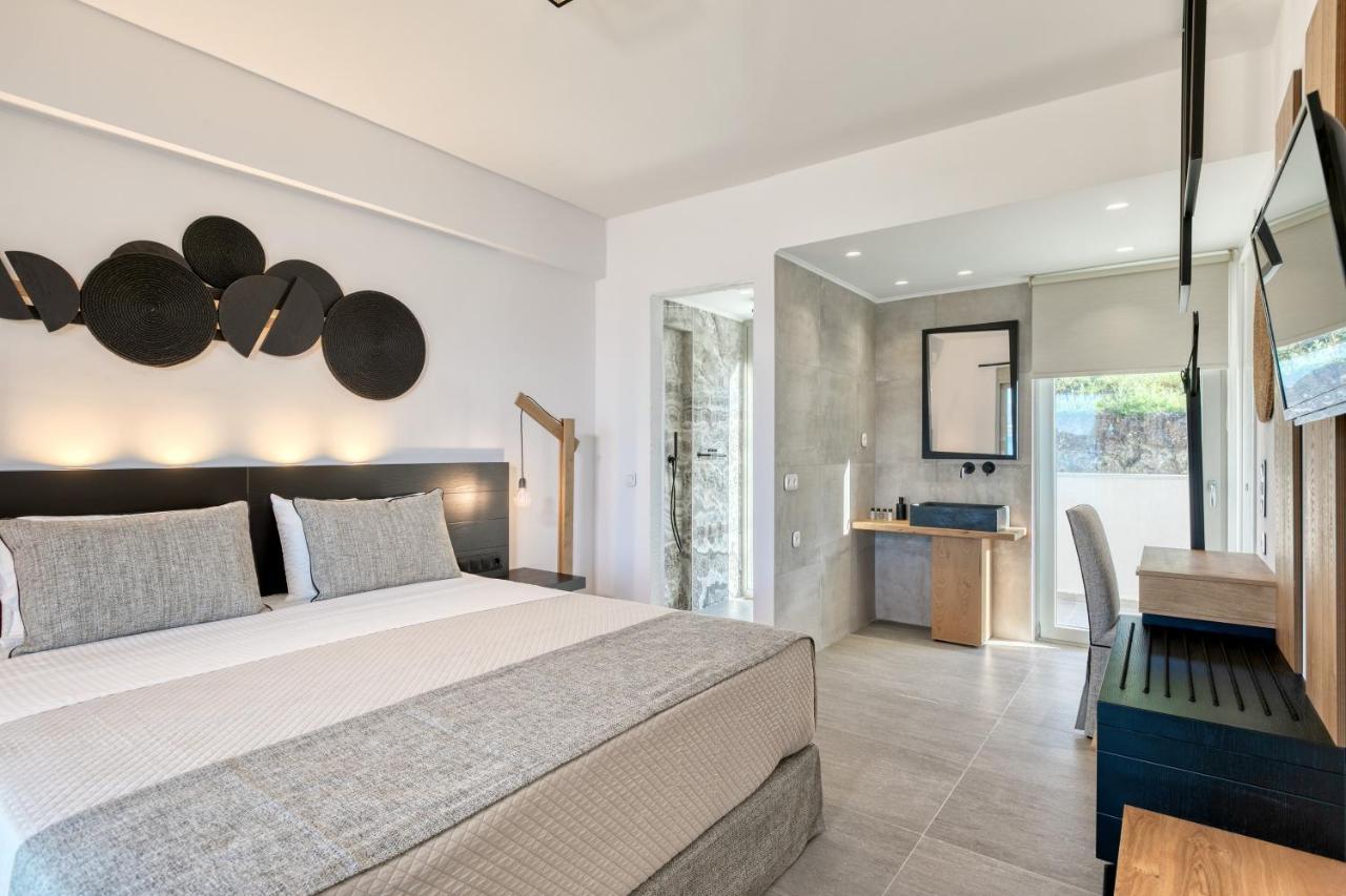 White Rock Villas Nikiana Bagian luar foto