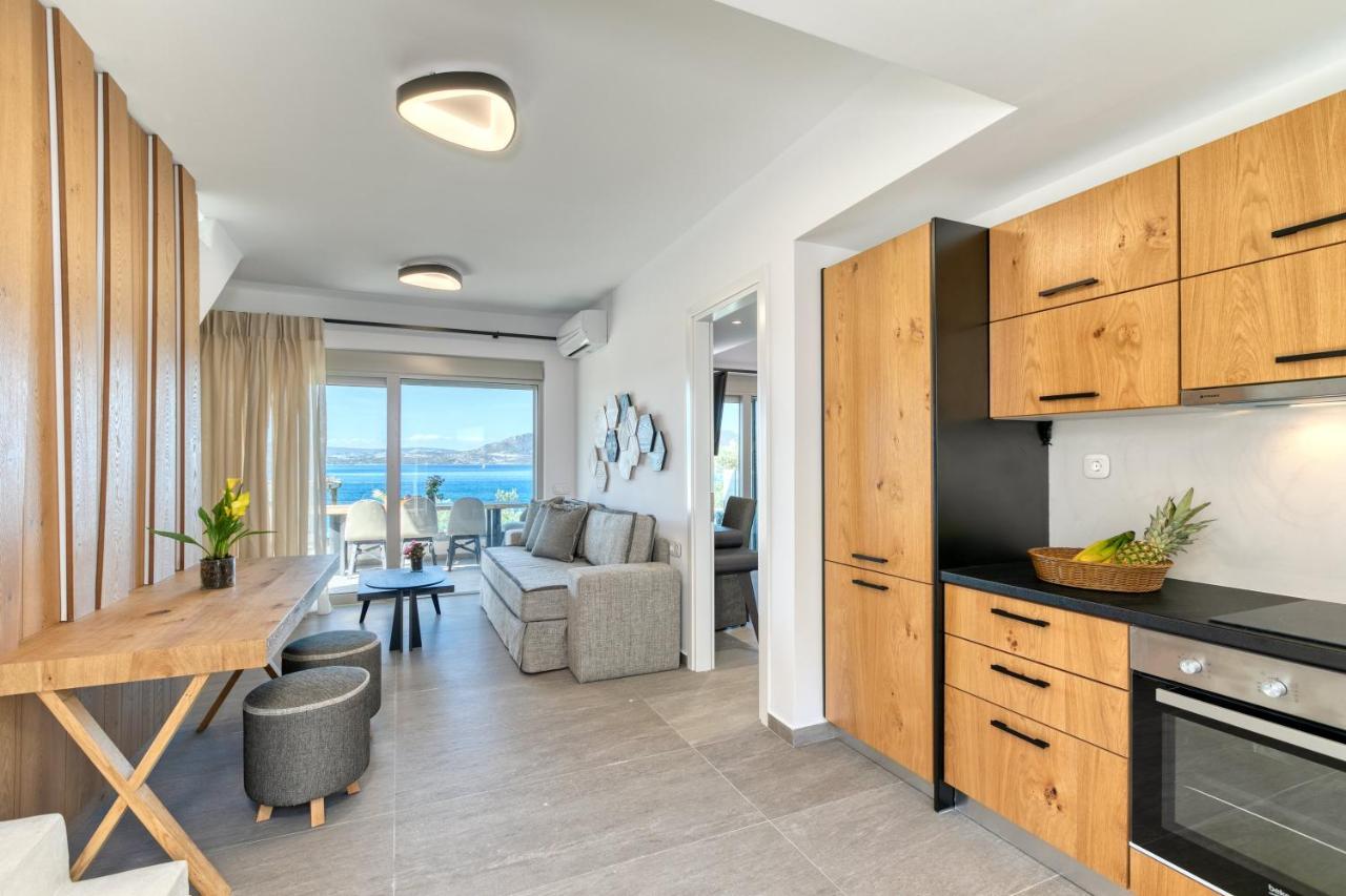 White Rock Villas Nikiana Bagian luar foto