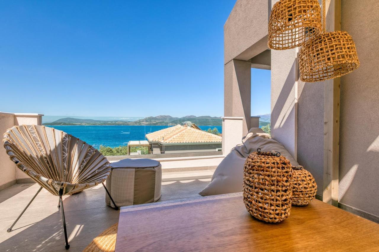 White Rock Villas Nikiana Bagian luar foto