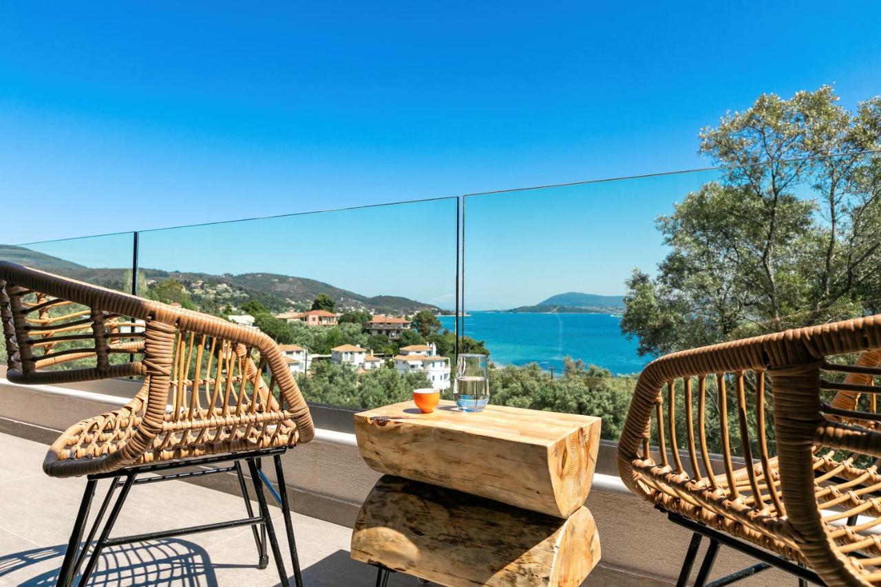 White Rock Villas Nikiana Bagian luar foto