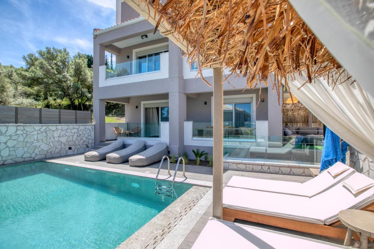 White Rock Villas Nikiana Bagian luar foto